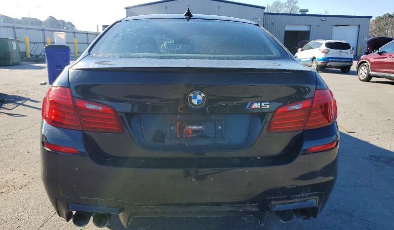 
								2016 BMW M5 full									