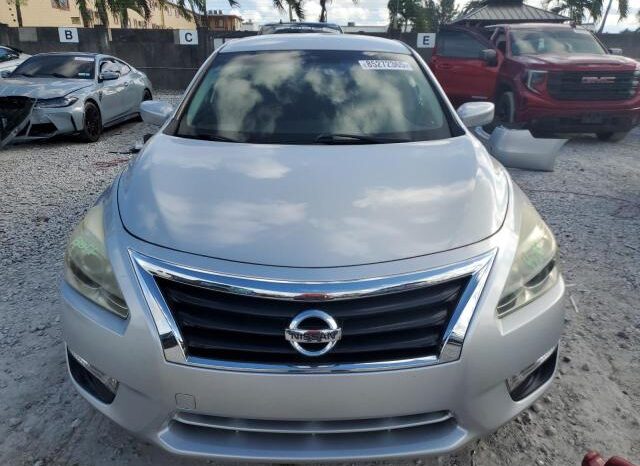 
								2014 Nissan Altima 2.5 full									