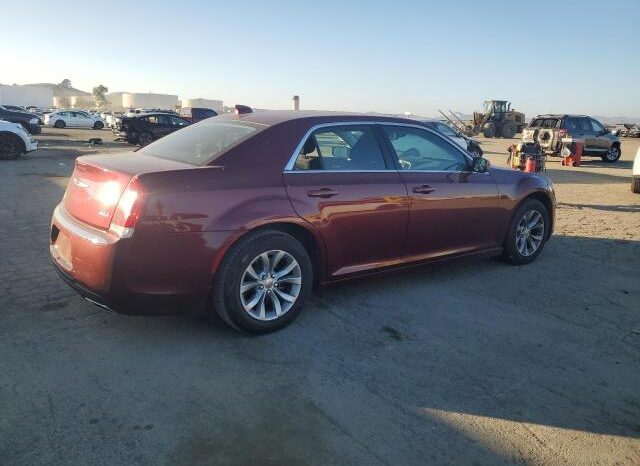 
								2018 Chrysler 300 full									