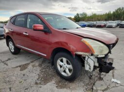 
										2013 Nissan Rogue s full									
