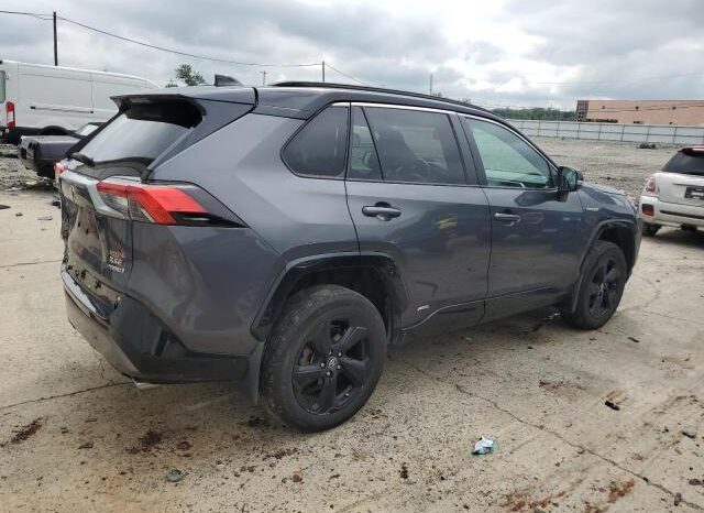 
								2019 Toyota Rav4 full									