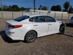 
										2020 Kia Optima lx full									