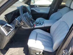 
										2025 BMW X7 full									