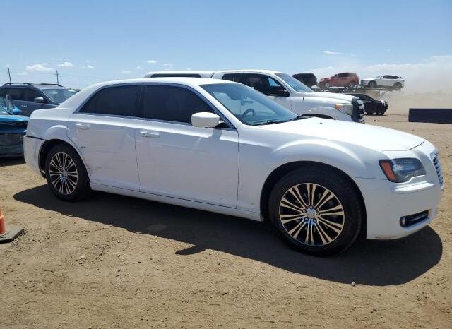 
								2012 Chrysler 300 full									