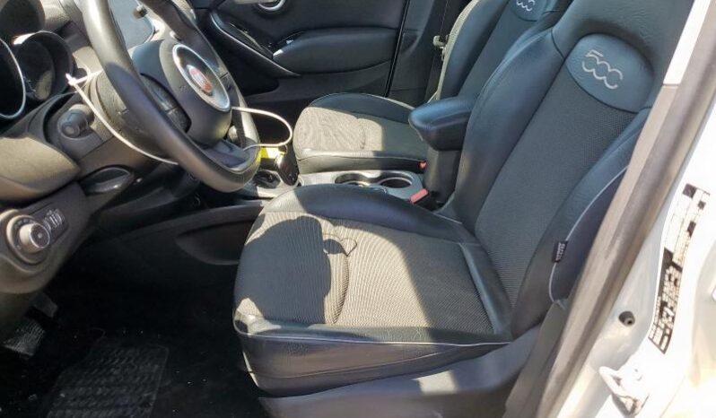 
								2018 Fiat 500 full									