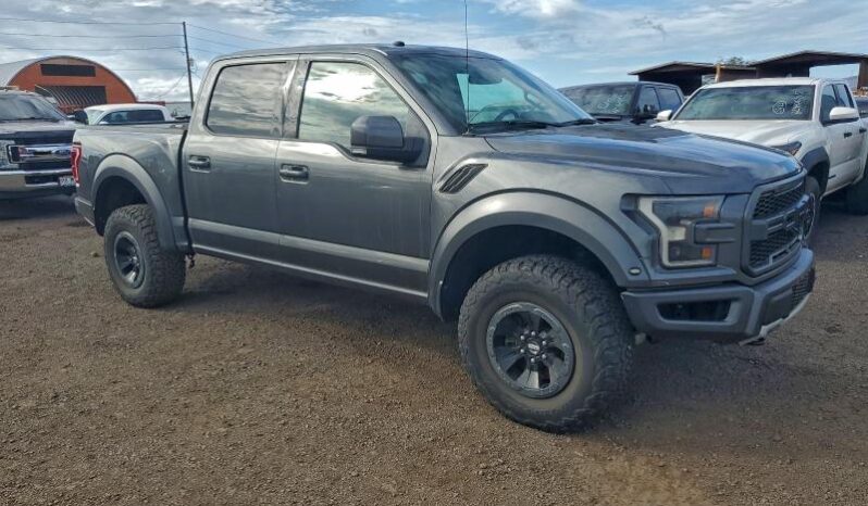 
								2018 Ford F150 full									