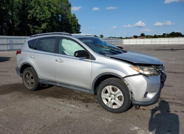 
								2015 Toyota Rav4 full									