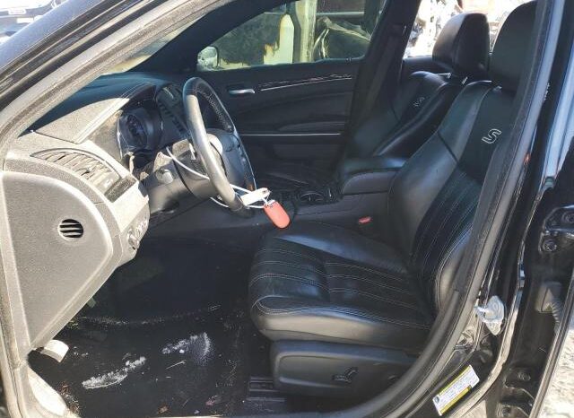 
								2019 Chrysler 300 full									