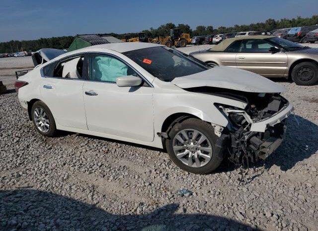 
								2015 Nissan Altima 2.5 full									