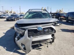 
										2020 Toyota Rav4 full									