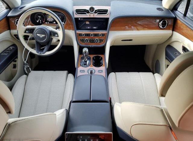 
								2023 Bentley Bentayga full									