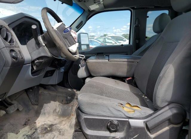 
								2015 Ford F250 super full									