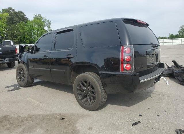 
								2013 Gmc Yukon full									