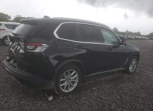 
								2019 BMW X5 full									