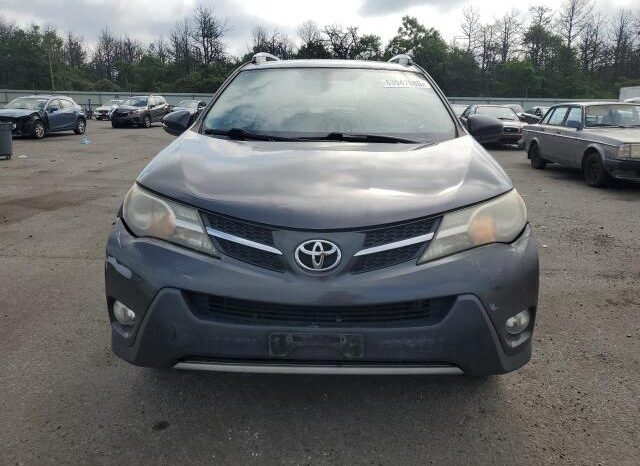 
								2015 Toyota Rav4 full									