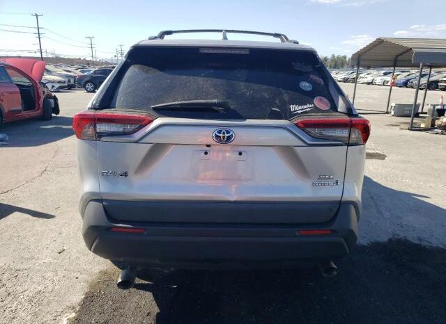 
								2020 Toyota Rav4 full									