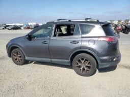 
										2018 Toyota Rav4 full									