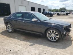 
										2018 Chrysler 300 full									
