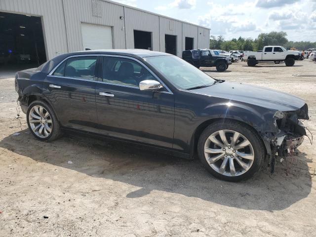 2018 Chrysler 300