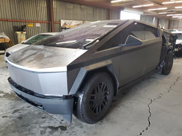 TESLA CYBERTRUCK