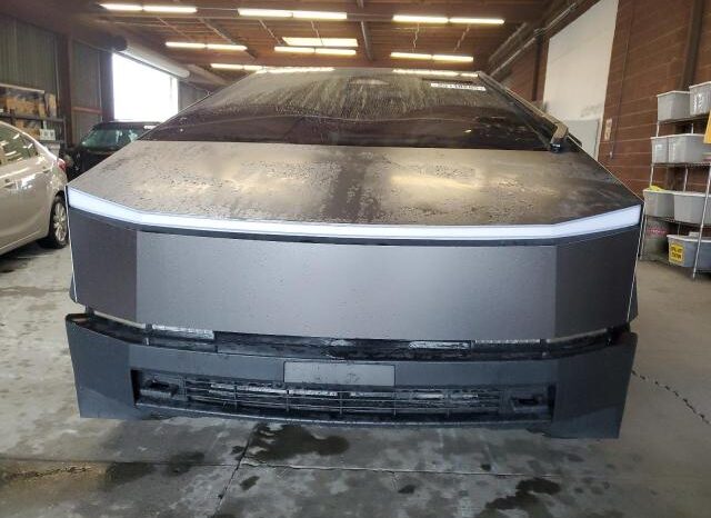 
								TESLA CYBERTRUCK full									