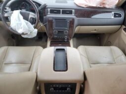 
										2013 Gmc Yukon full									