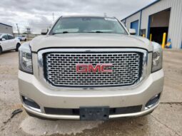
										2016 Gmc Yukon full									