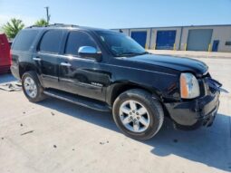 
										2014 Gmc Yukon full									