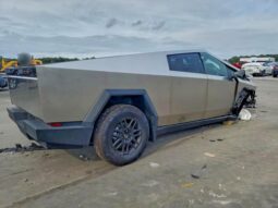 
										TESLA CYBERTRUCK full									