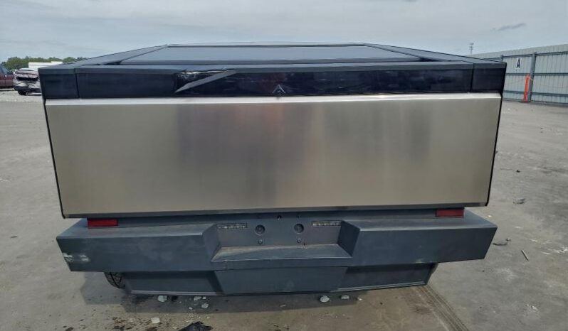 
								TESLA CYBERTRUCK full									