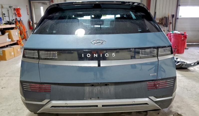 
								Hyundai IONIQ 5 full									