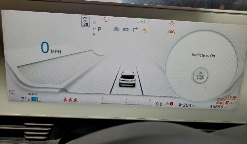 
								Hyundai IONIQ 5 full									