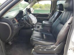 
										2013 Gmc Yukon full									