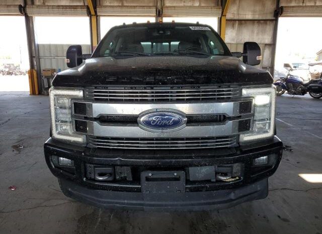 
								2018 Ford F250 super full									