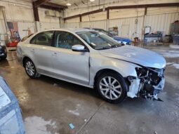 
										2014 Volkswagen Jetta se full									