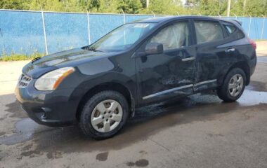 2013 Nissan Rogue s