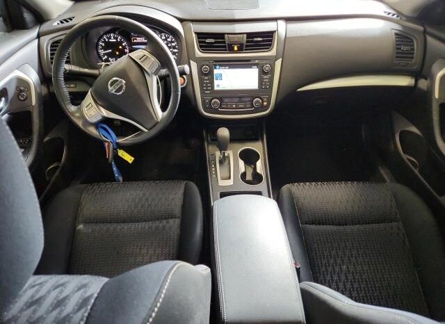 
								2016 Nissan Altima 2.5 full									