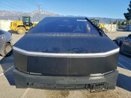 
										TESLA CYBERTRUCK full									