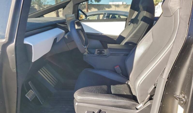 
								TESLA CYBERTRUCK full									