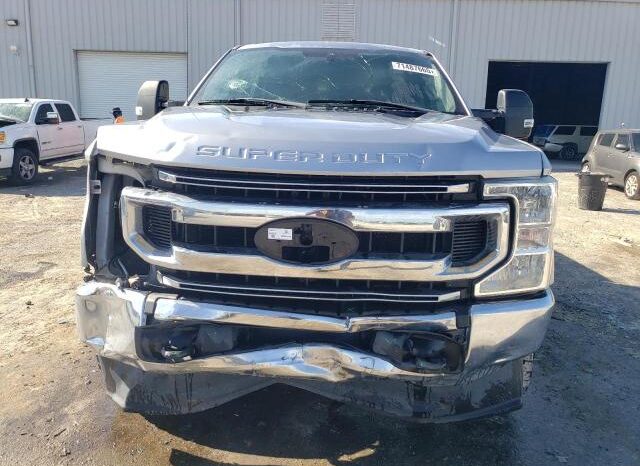 
								2020 Ford F250 super full									