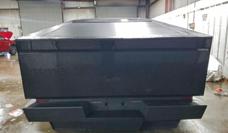 
								TESLA CYBERTRUCK full									