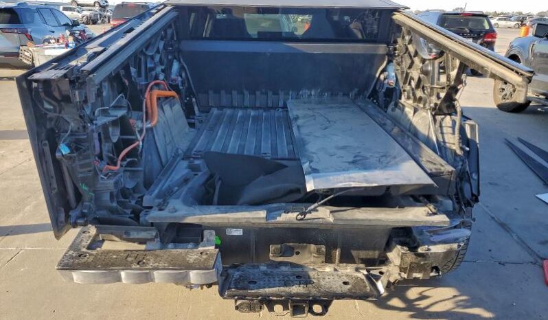 
								TESLA CYBERTRUCK full									