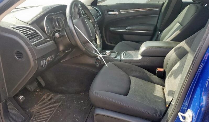 
								2018 Chrysler 300 full									