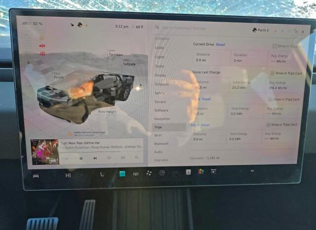 
								TESLA CYBERTRUCK full									