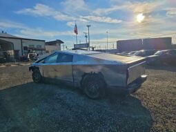 
										TESLA CYBERTRUCK full									