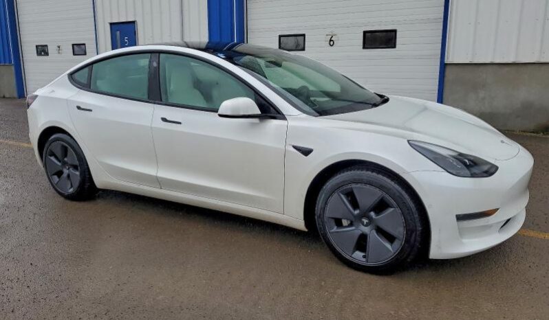 
								TESLA MODEL 3 full									