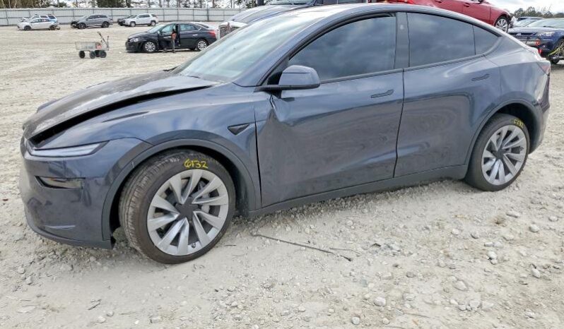 
								Tesla Y Juniper full									