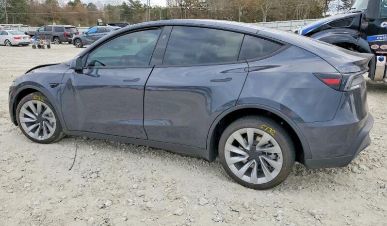 
								Tesla Y Juniper full									