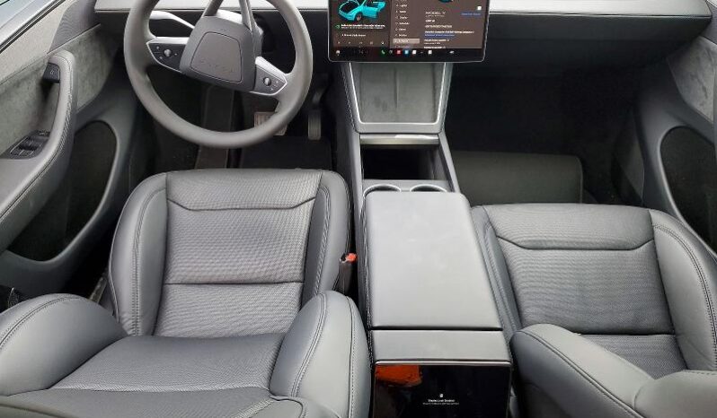 
								Tesla Y Juniper full									