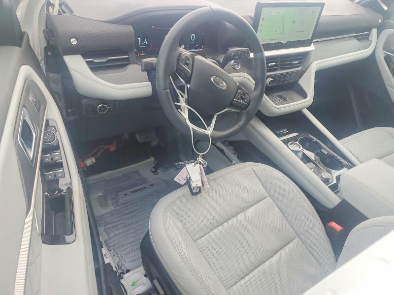 FORD EXPLORER PLATINUM